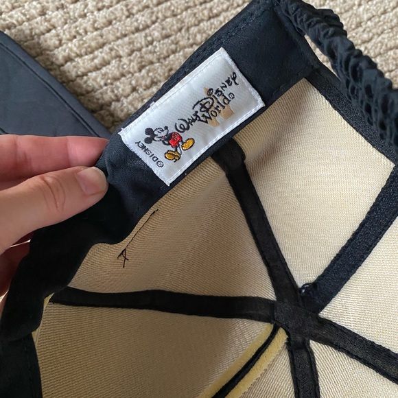 Vintage Goofy Hat - Picture 3 of 5